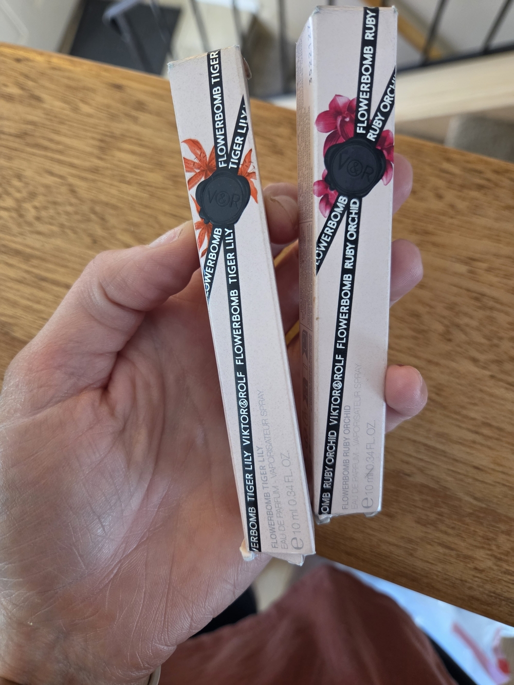 Viktor & Rolf Flowerbomb Mini Spray - Ruby Orchid & Tiger Lily (Set)